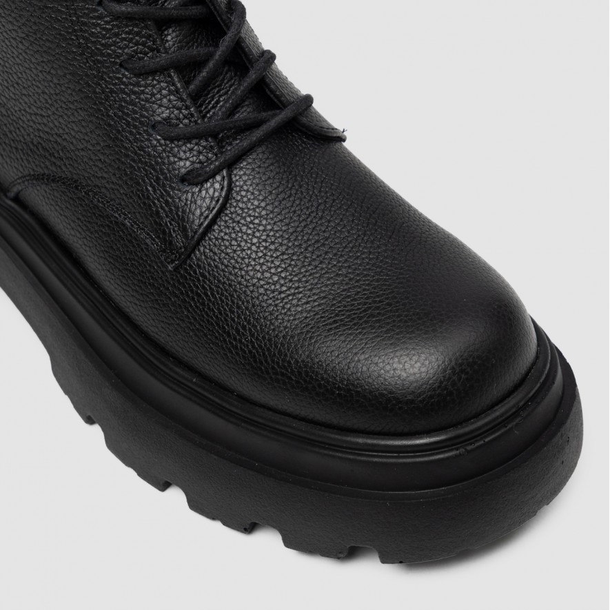         Ghete - Atlas Short - Black